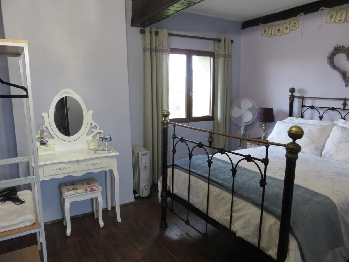 Michouat Chambre D'Hotes Vidou Bagian luar foto