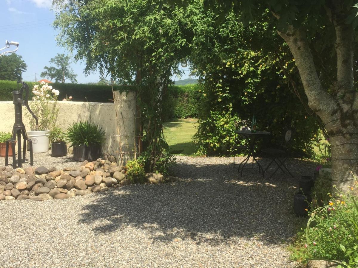Michouat Chambre D'Hotes Vidou Bagian luar foto